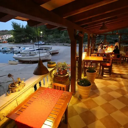 And Roko Guest house