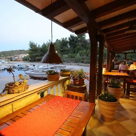 And Roko Guest house *