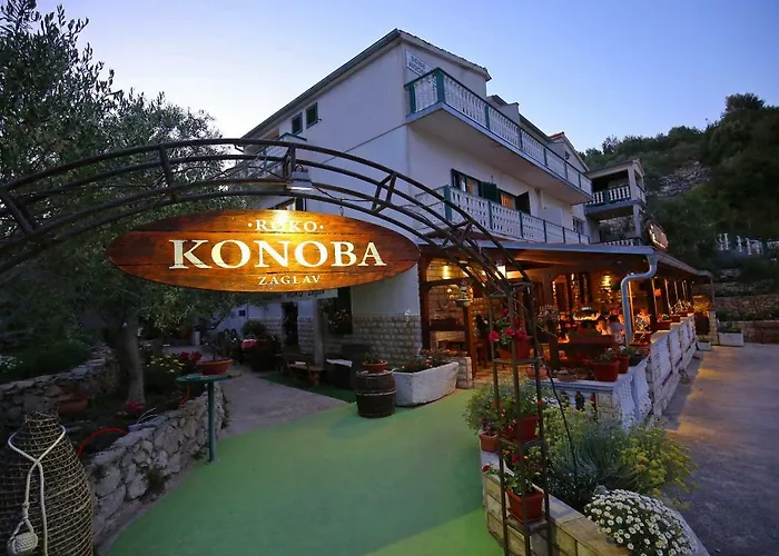 And Roko 招待所 4*